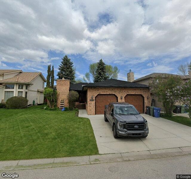 Street view of 1015 Deer River Circle SE, Calgary