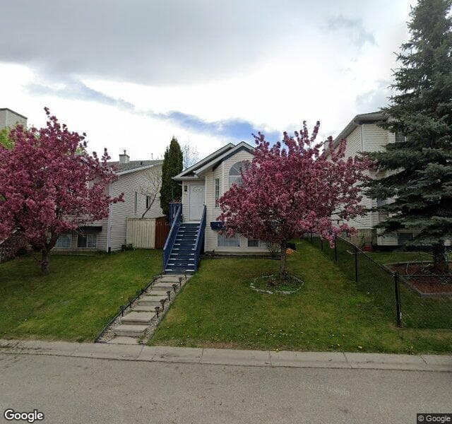Street view of 41 Millrise Mews SW, Calgary