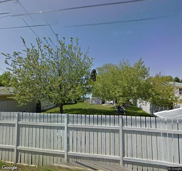 Street view of 1318 40 Street SE, Calgary