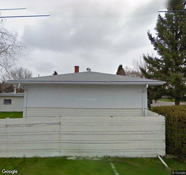 Street view of 147 Fairview Crescent SE, Calgary