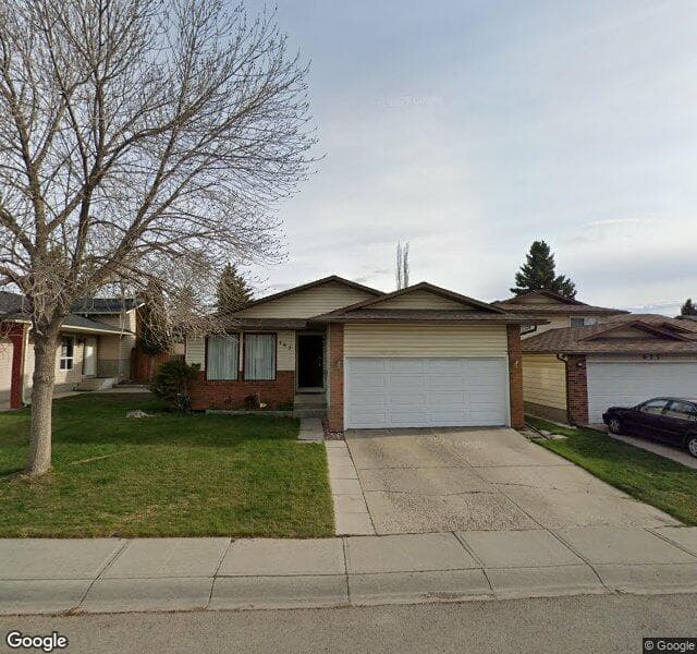 Street view of 467 Templeton Road NE, Calgary