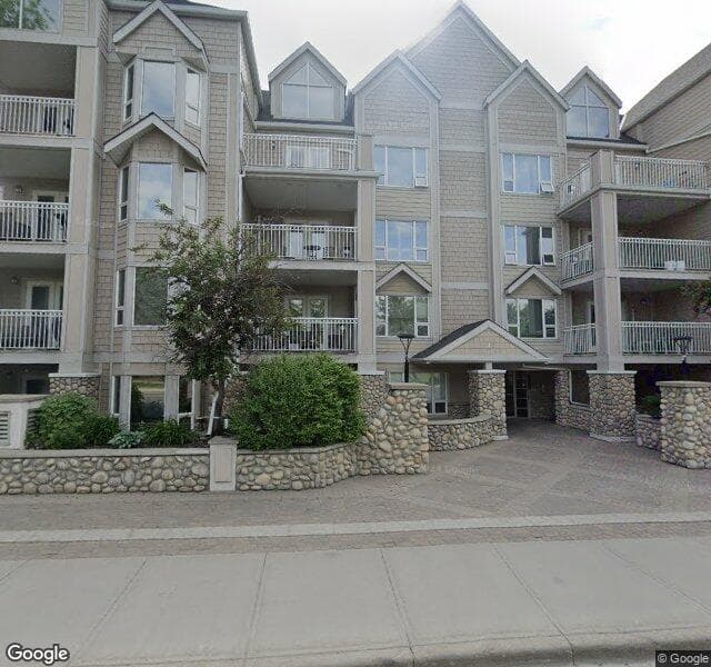 Street view of 101-818 10 Street NW, Calgary