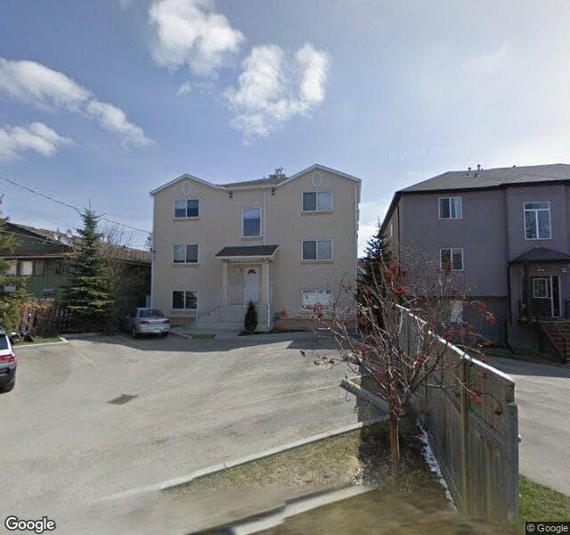 Street view of 1921 25 Street SW, Calgary