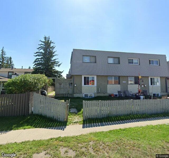 Street view of 6-531 64 Avenue NE, Calgary