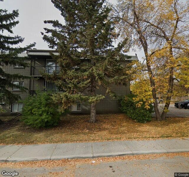Street view of 5-2902 17 Avenue SW, Calgary