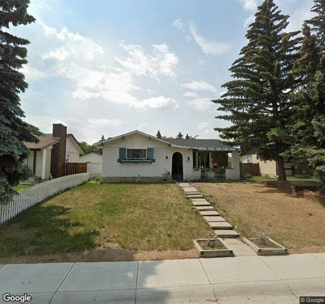Street view of 5331 Rundleview Road NE, Calgary