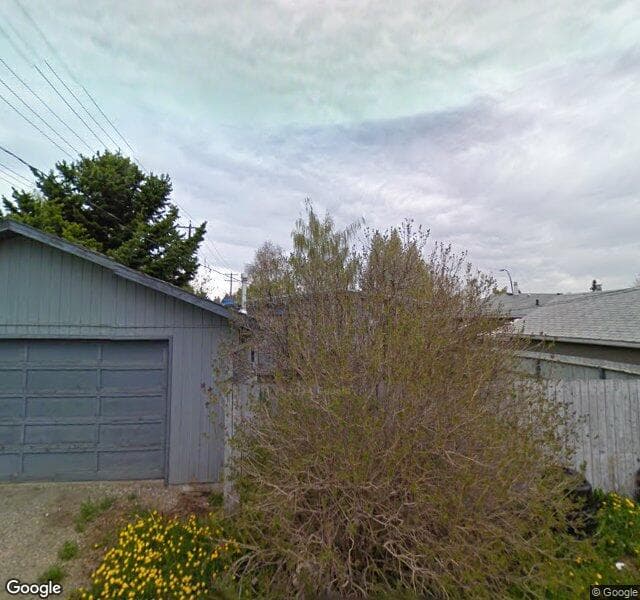 Street view of 25 Wheatland Avenue SW, Calgary