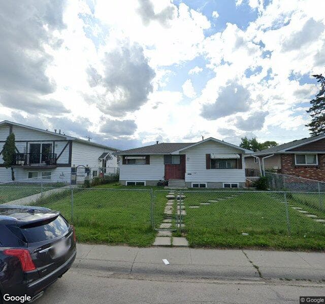 Street view of 1527 46 Street SE, Calgary