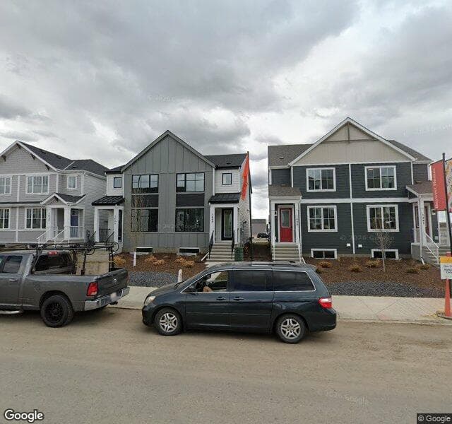 Street view of 1449 Rangeview Drive SE, Calgary