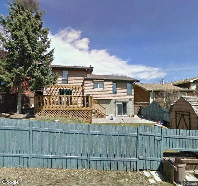 Street view of 47 Edgewood Place NW, Calgary