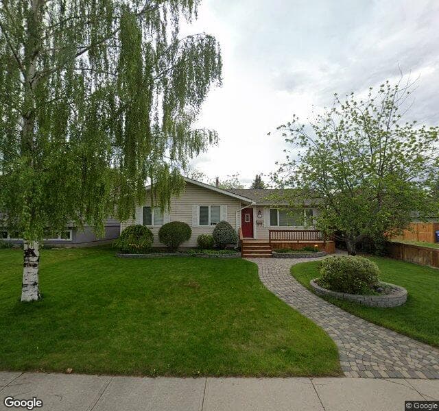 Street view of 638 Willowburn Crescent SE, Calgary