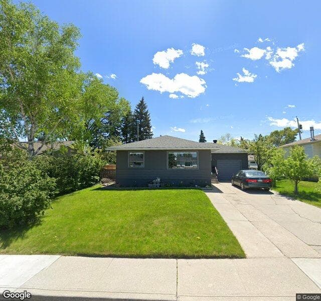 Street view of 35 Simons Crescent NW, Calgary