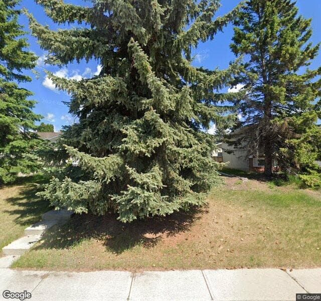 Street view of 4036 Dalarna Bay NW, Calgary