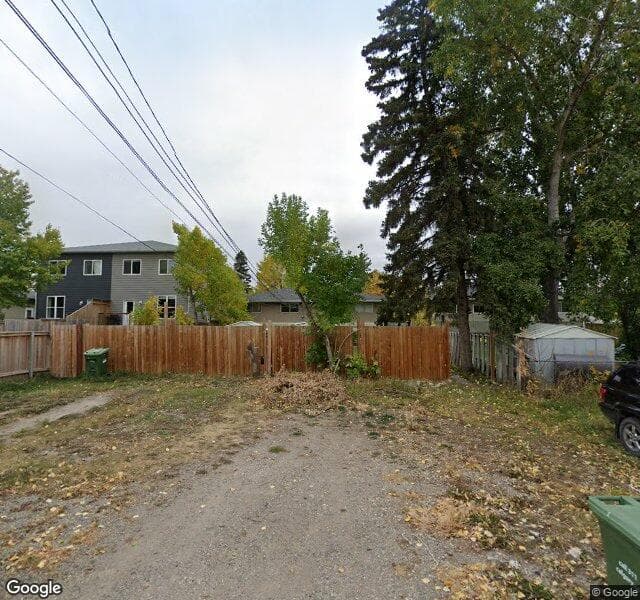 Street view of 524 38 Street SW, Calgary