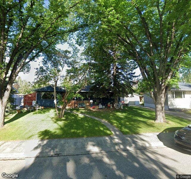 Street view of 19 Gladeview Crescent SW, Calgary