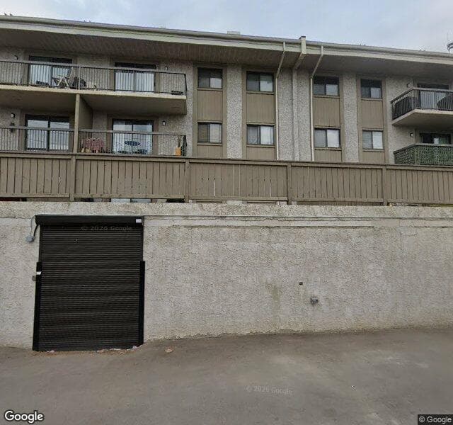 Street view of 306-2611 1 Avenue NW, Calgary
