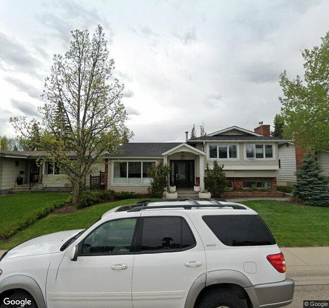 Street view of 523 Winterbourne Crescent SE, Calgary