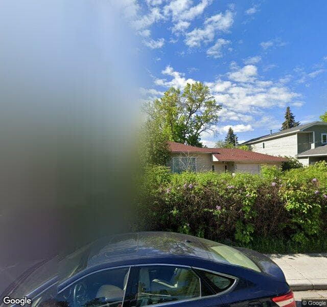 Street view of 609 27 Avenue NE, Calgary