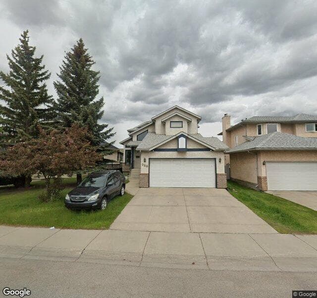 Street view of 980 Applewood Drive SE, Calgary