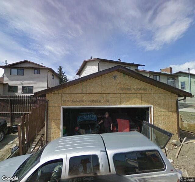 Street view of 14 Edgedale Court NW, Calgary