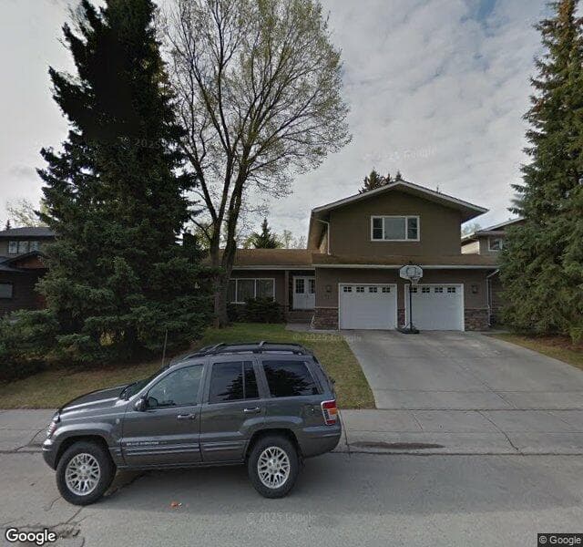 Street view of 711 Willard Road SE, Calgary