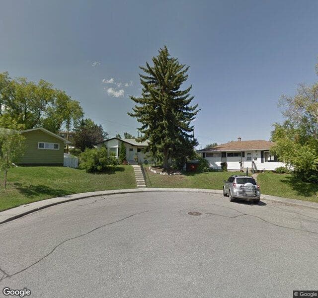 Street view of 32 Harrow Crescent SW, Calgary
