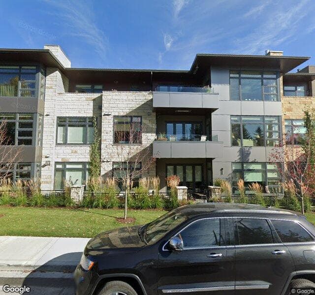 Street view of 205-3030 17 Street SW, Calgary
