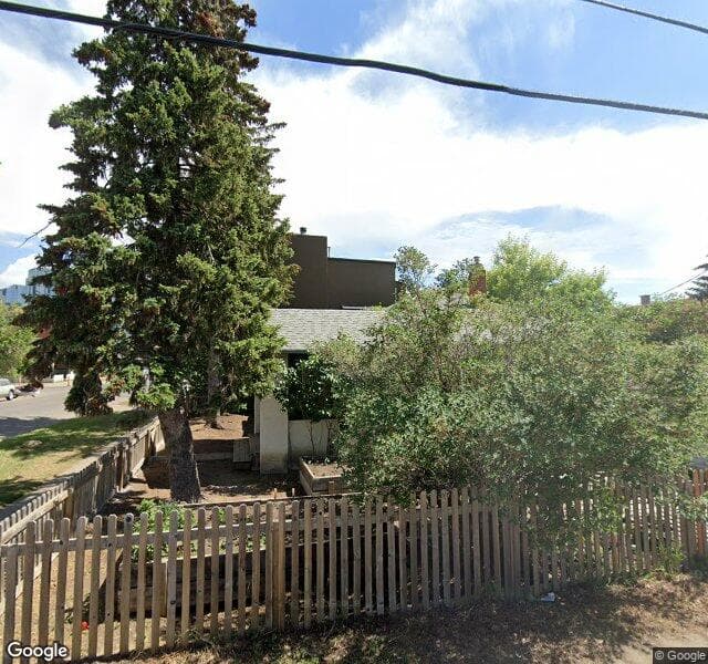 Street view of 207 9 Street NW, Calgary