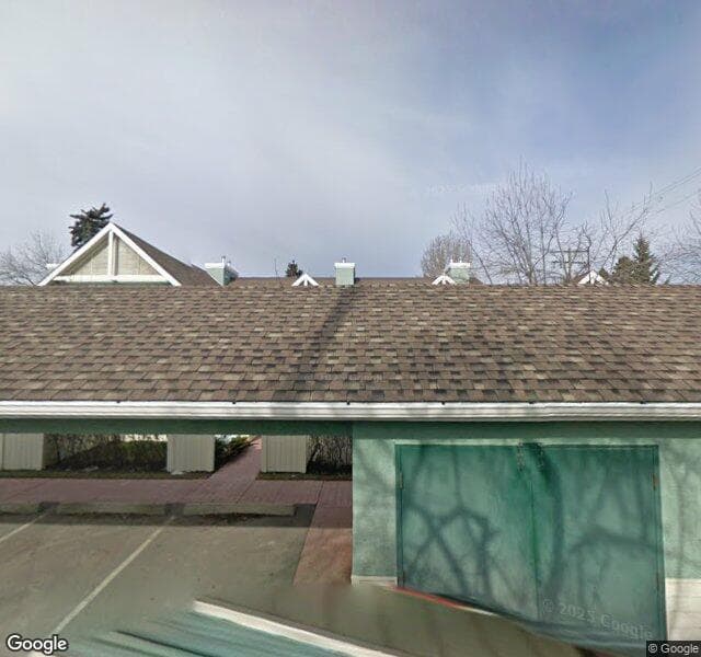 Street view of 2544 17 Avenue SW, Calgary