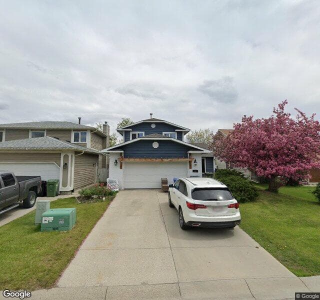 Street view of 96 Deermoss Crescent SE, Calgary
