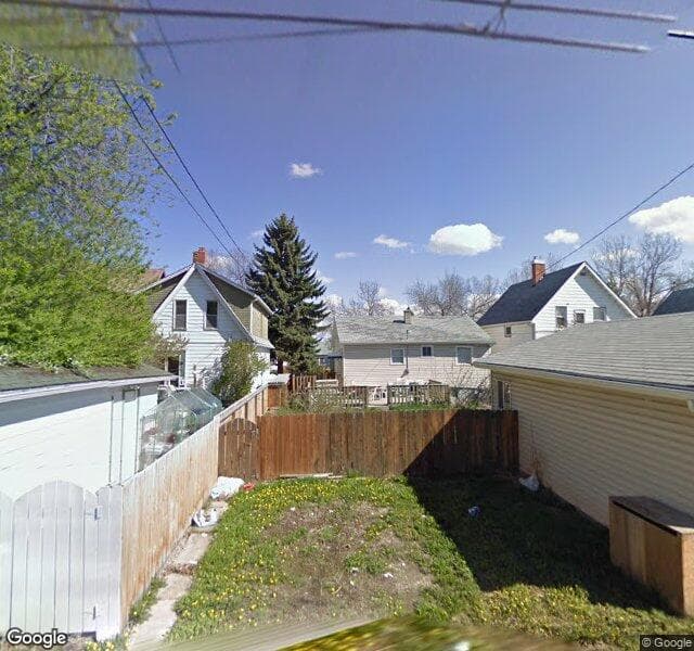 Street view of 515 14 Avenue NE, Calgary