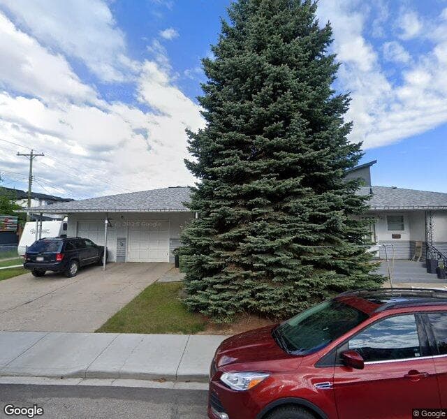 Street view of 2107 8 Street NE, Calgary