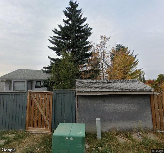 Street view of 29 Deer Ridge Mews SE, Calgary