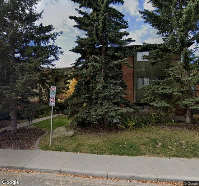 Street view of 205-1919 36 Street SW, Calgary