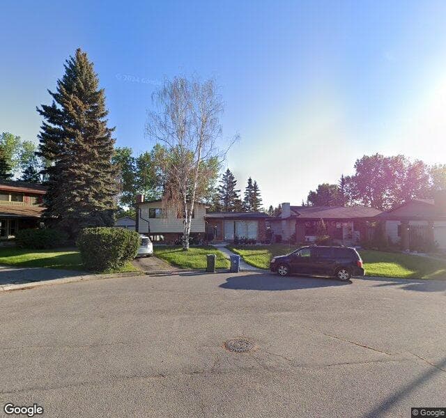 Street view of 132 Oakcliffe Place SW, Calgary