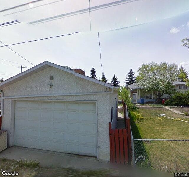 Street view of 1536 34 Street SE, Calgary