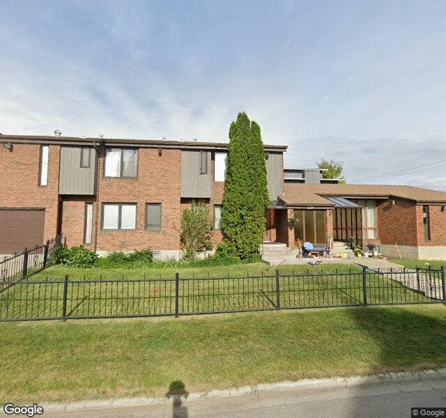 Street view of 401-607 7 Avenue NE, Calgary