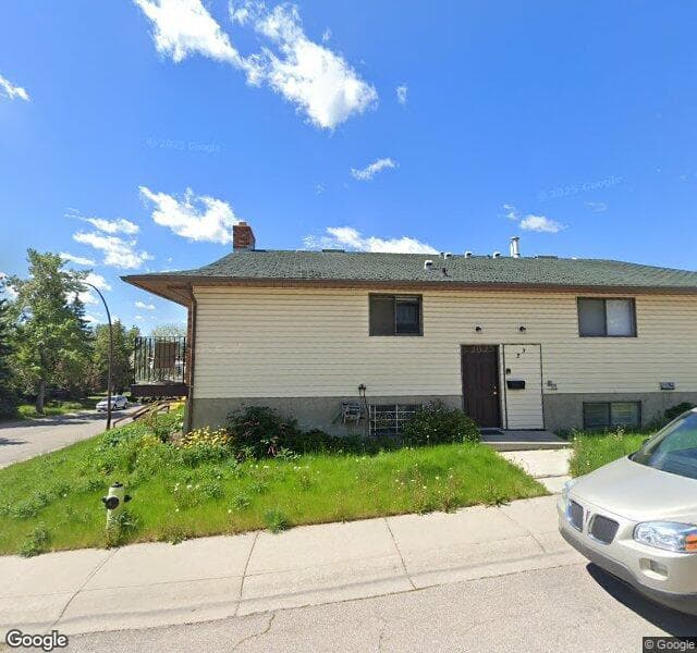 Street view of 23 Dalhousie Crescent NW, Calgary