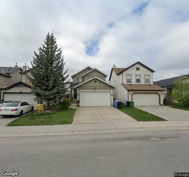 Street view of 517 Everridge Drive SW, Calgary