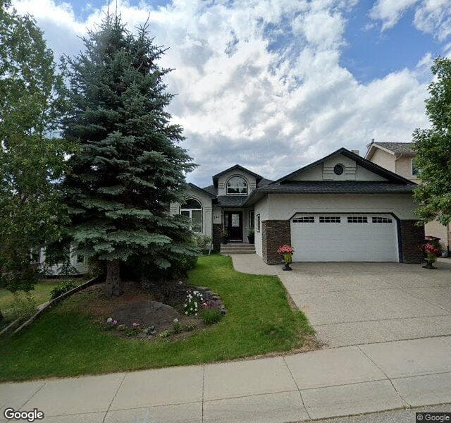 Street view of 142 Sierra Vista Close SW, Calgary