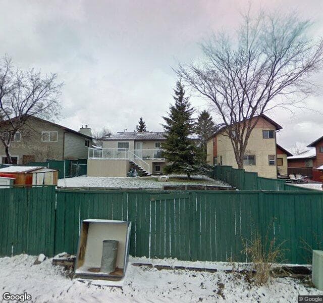 Street view of 75 Beaconsfield Close NW, Calgary