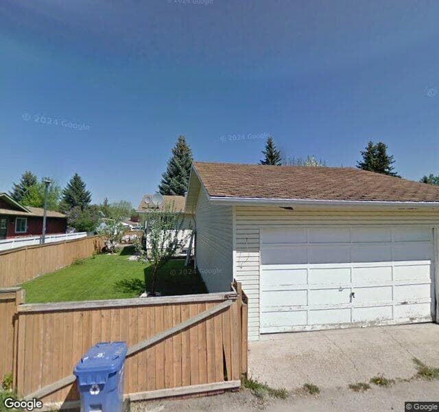 Street view of 123 Midcrest Crescent SE, Calgary
