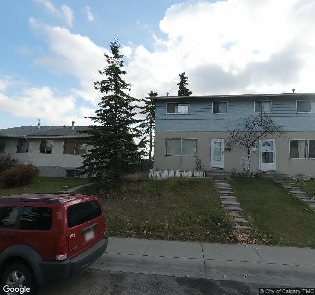 Street view of 407 Blackthorn Road NE, Calgary