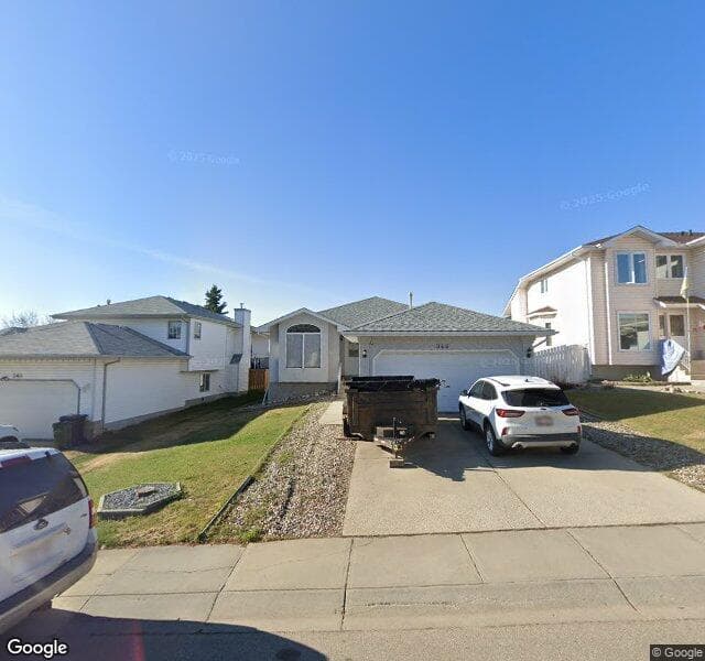 Street view of 948 Ormsby Wynd NW, Edmonton