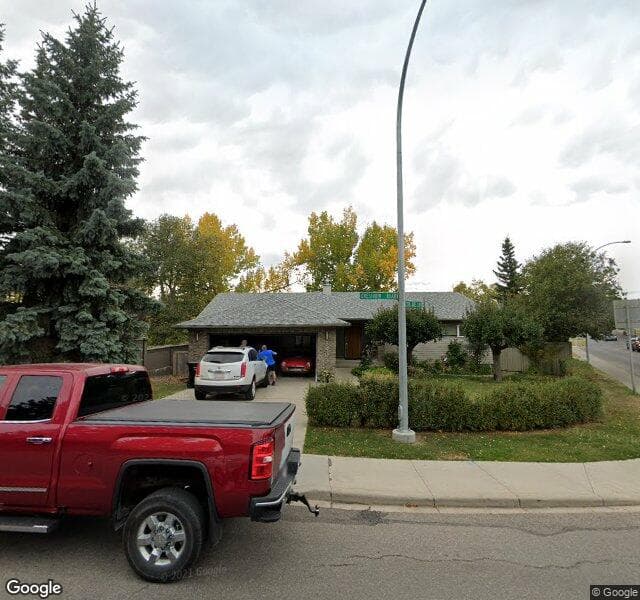 Street view of 3903 Crestview Road SW, Calgary