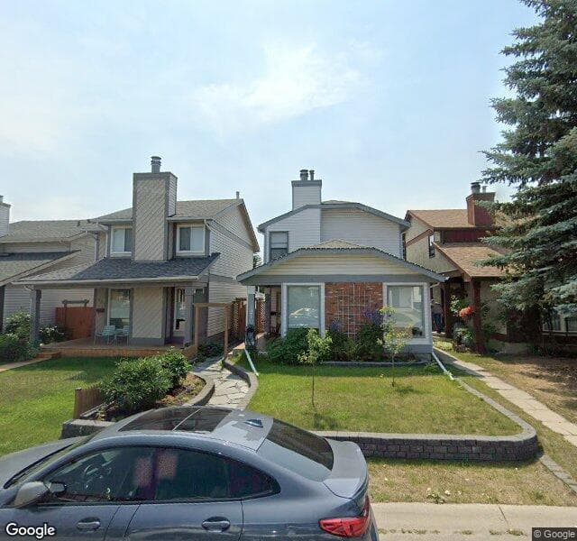 Street view of 121 Woodfield Close SW, Calgary