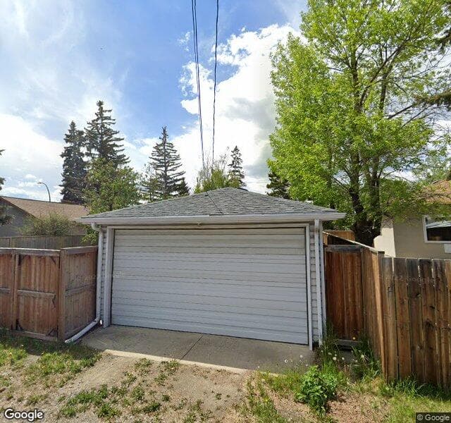 Street view of 8 Gilmer Place SW, Calgary
