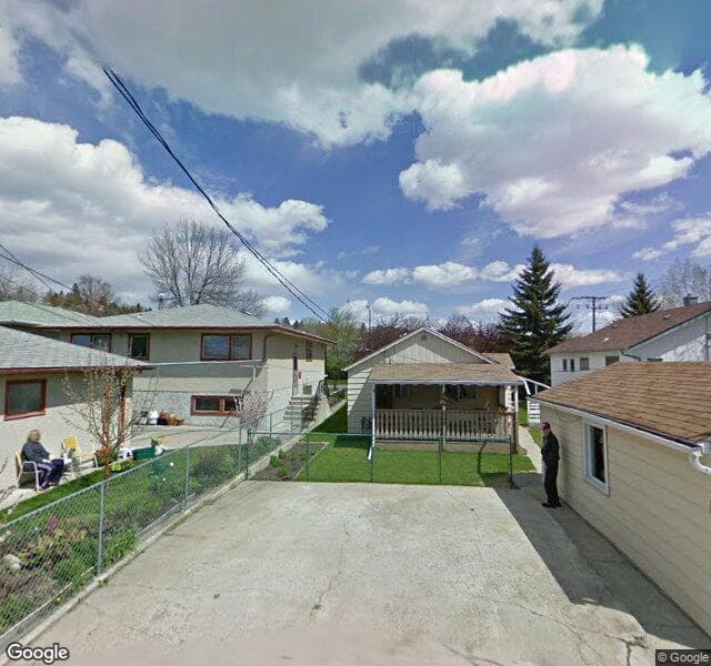 Street view of 507 9A Street NE, Calgary