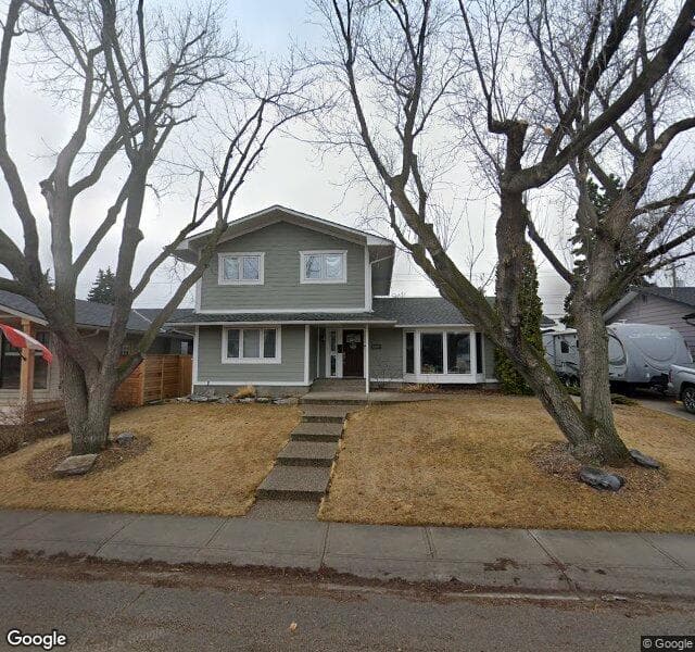 Street view of 10023 Maplecreek Drive SE, Calgary