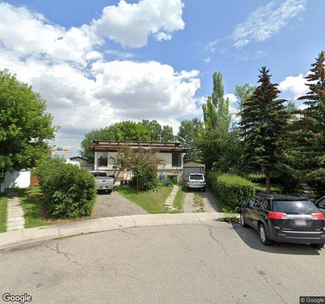 Street view of 16A Arlington Bay SE, Calgary